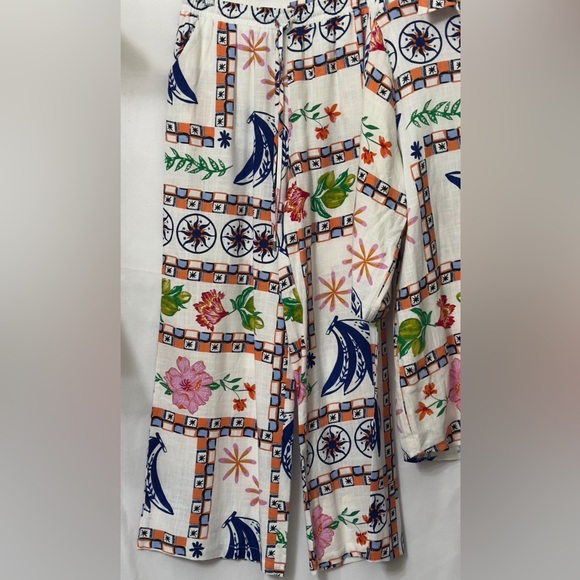 Label of Love Women's Pants & Shirt Set. - Picture 2 of 9